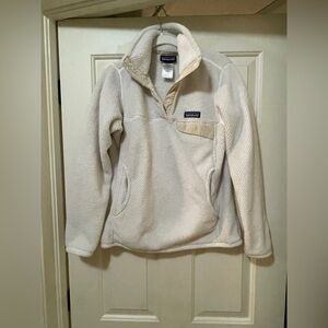 Patagonia women’s small pullover great condition